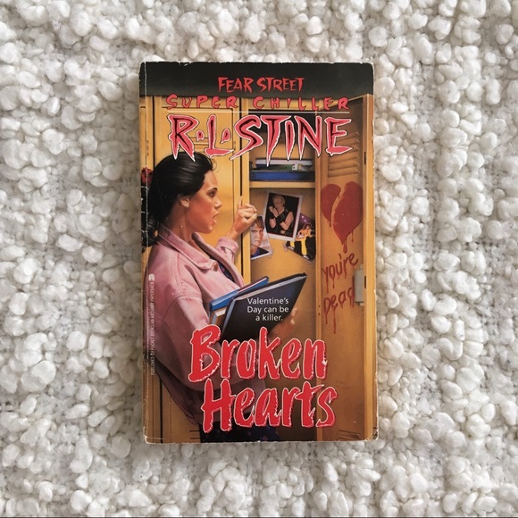R L Stine Fear Street Super Chiller Broken Hearts